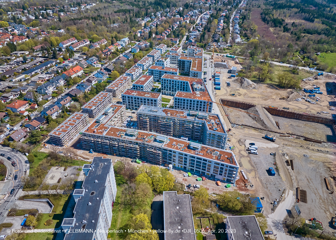 21.04.2023 - Luftbilder von der Baustelle Alexisquartier und Pandion Verde in Neuperlach
